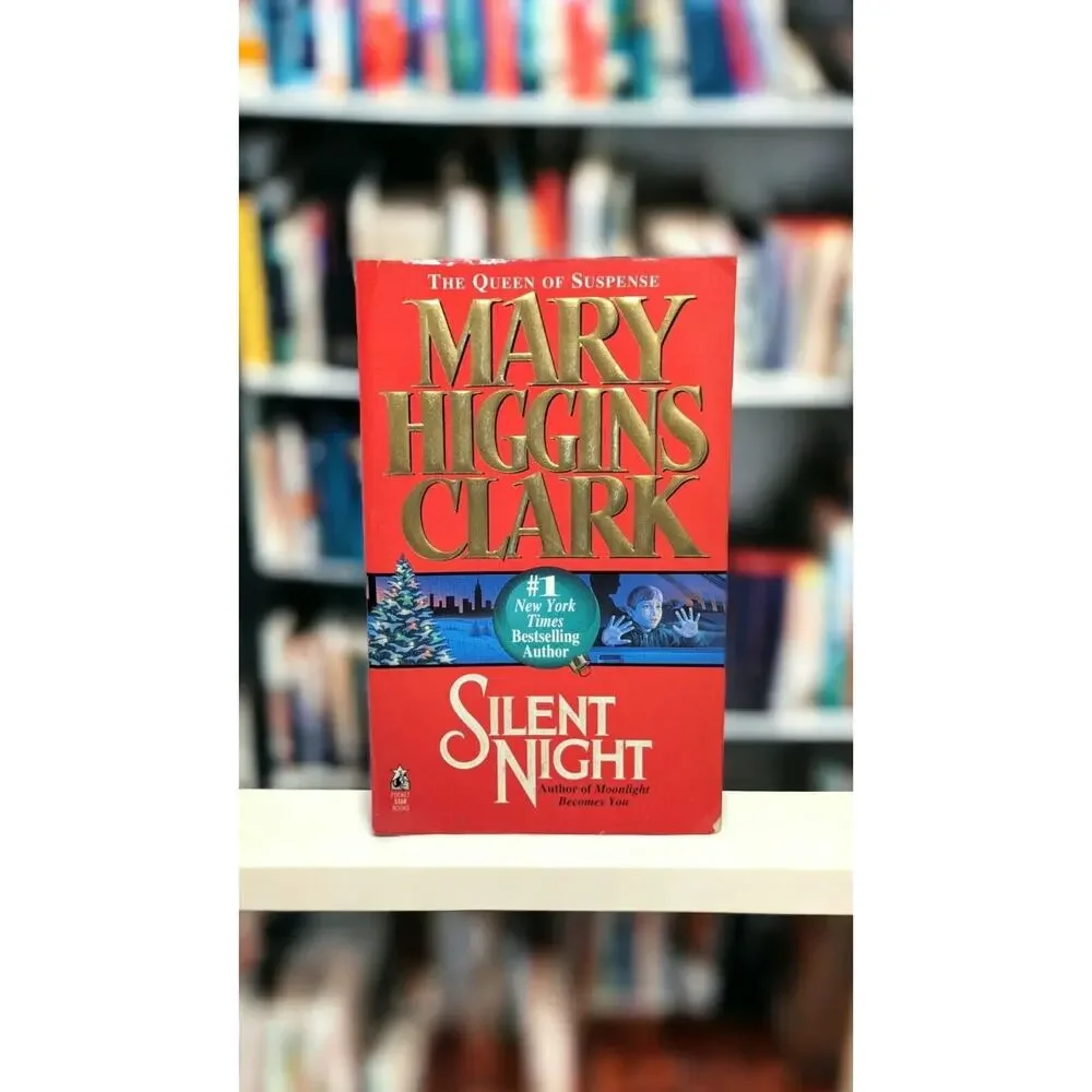 Silent Night : A‎ Christmas Suspense Story by Mary Higgins Clark Mass Paperback